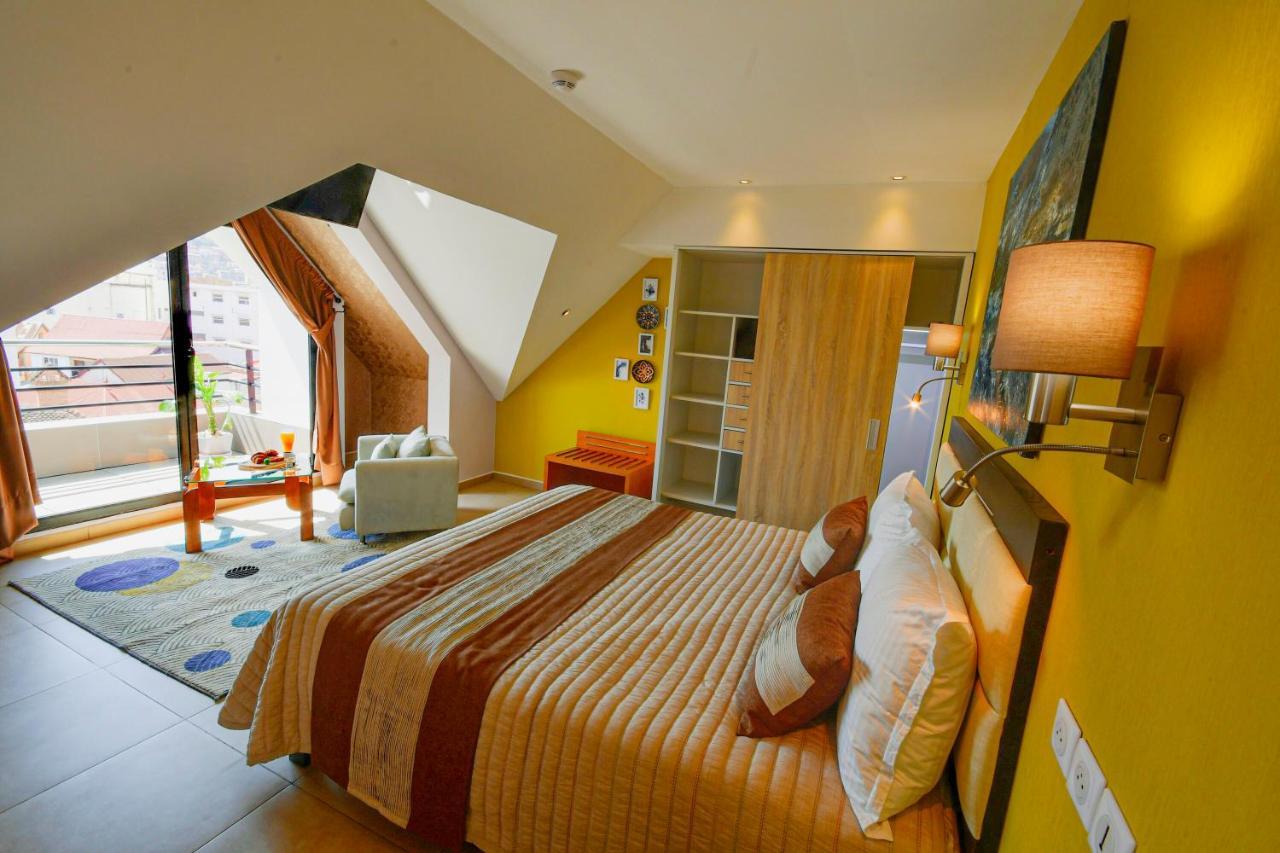 Samsara Hotel อันตานานารีโว ภายนอก รูปภาพ
